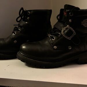 Harley-Davidson Black Leather Boots with Rugged Sole